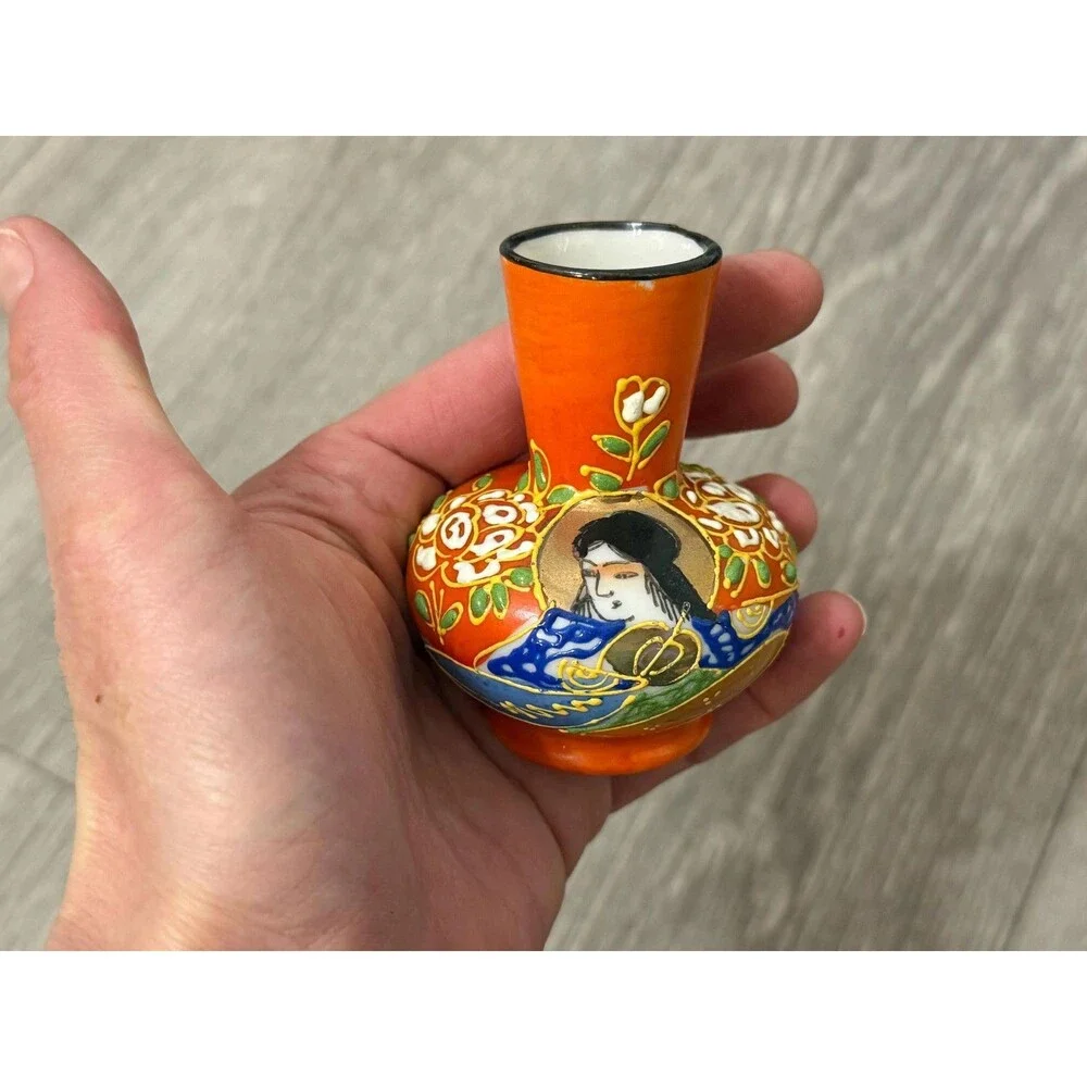 Vintage Japanese Moriage Bud Vase Geisha Girl Hand Painted Orange Miniature